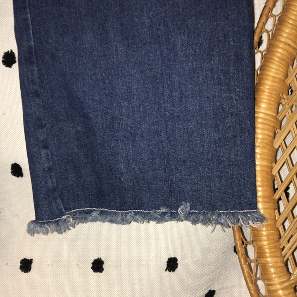 New Anthropologie Pilcro Ultra High Rise Wide Leg Cropped Raw Hem Dark Jeans 29 - Picture 8 of 12